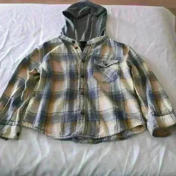Bundle 5pcs. Boy Sweatshirts Size: 5 - 6 Assorted Brands #KC004 - Picture 1 of 13